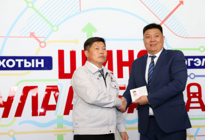 Х.НЯМБААТАРЫН ЗӨВЛӨХ АСАН Ч.БАТЗОРИГИЙН БЭРИЙНХЭЭ КОМПАНИАР ДАМЖУУЛЖ “ГӨВСӨН“ 8.3 ТЭРБУМ ТӨГРӨГ