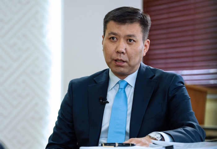 БОЛОВСОН ПИАРЧИН
