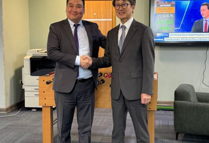 БНСУ-ЫН СӨҮЛИЙН БАТАЛГААНЫ ДААТГАЛЫН ГАЗАРТАЙ УРТ ХУГАЦААНД ХАМТРАН АЖИЛЛАНА